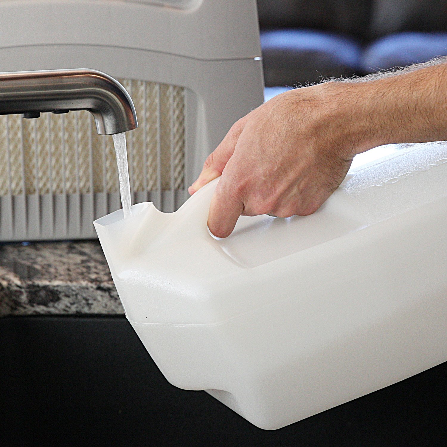 Vornado Evap40 Evaporative Humidifier with Adjustable Humidistat, 4-Gallon Capacity for Large Room Coverage up to 1,000 sq ft, 3 Speed Settings, Easy to Clean Dual Tank - Image 7