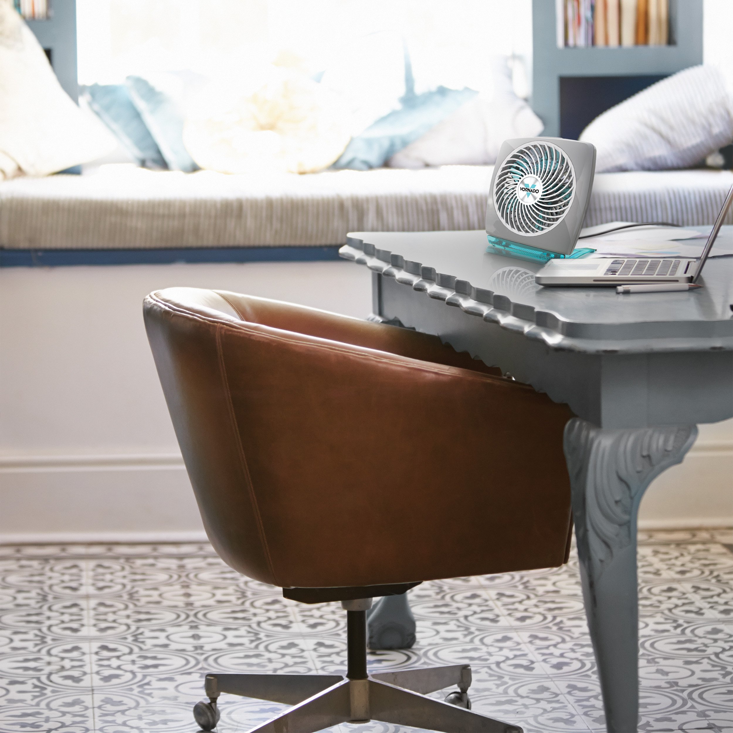 Vornado FIT Personal Air Circulator Fan with Fold-Up Design, Directable Airflow, Compact Size, Perfect for Travel or Desktop Use, Aqua - Image 7